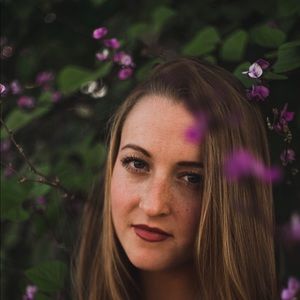 Meet your Posher, Liz